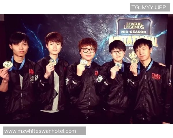 EDG的成长之路:从青涩战队到世界大师赛的辉煌蜕变 EDG的成长之路:从青涩战队到世界大师赛的辉煌蜕变