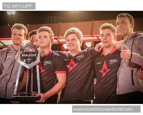 CSGO热点分析：深入探讨JDG战队的运营策略与战术布局