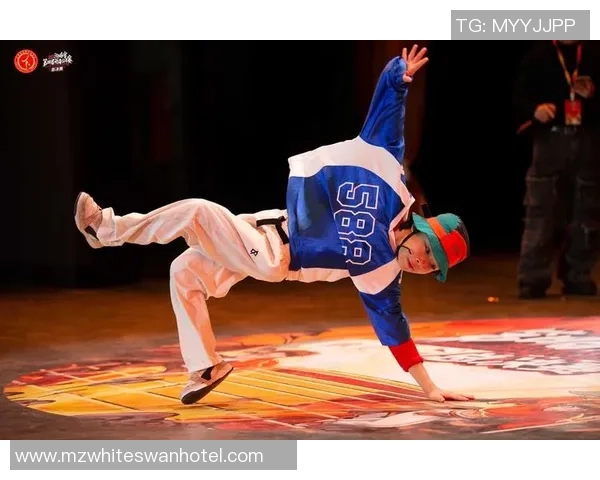 武汉街舞队荣登全国街舞比赛经验排行榜第四名展现实力与风采